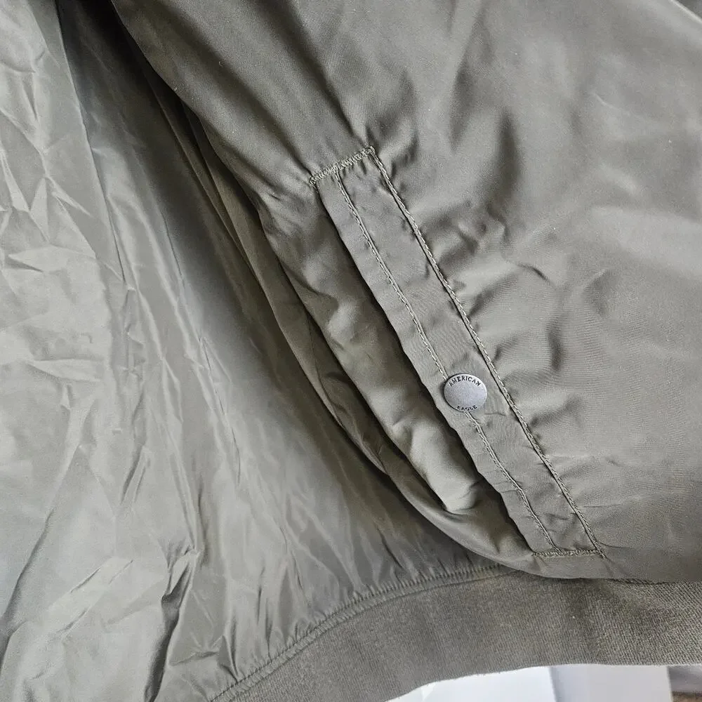 American Eagle Olive Green Men's Reversible Quilted Bomber Jacket Large